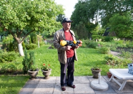  Dimitri Michnovski